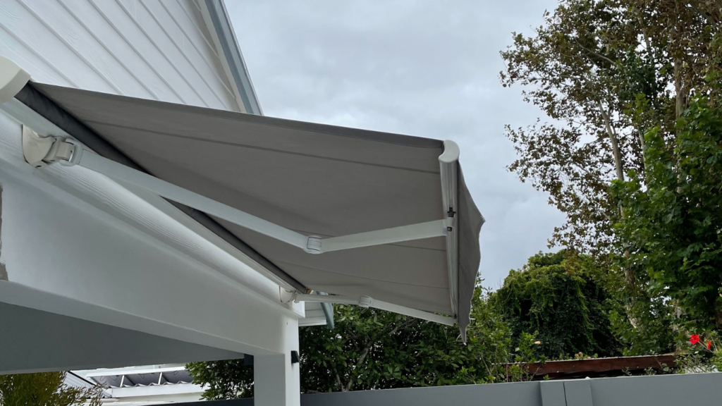 Retractable Awning Leisure Isle