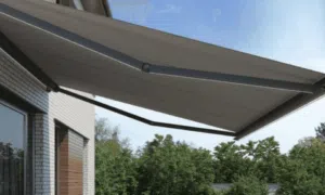 Retractable Arm Awning
