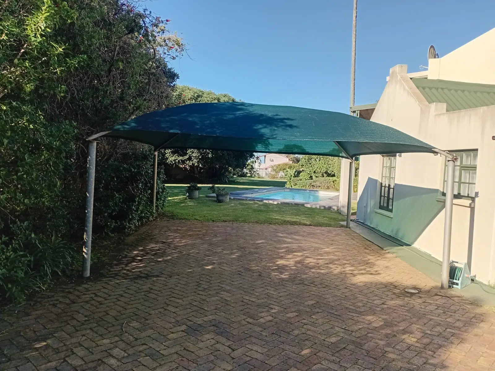 Bubble shadeport Plettenberg Bay residential installation side view | Custom Blinds Shutters & Awnings